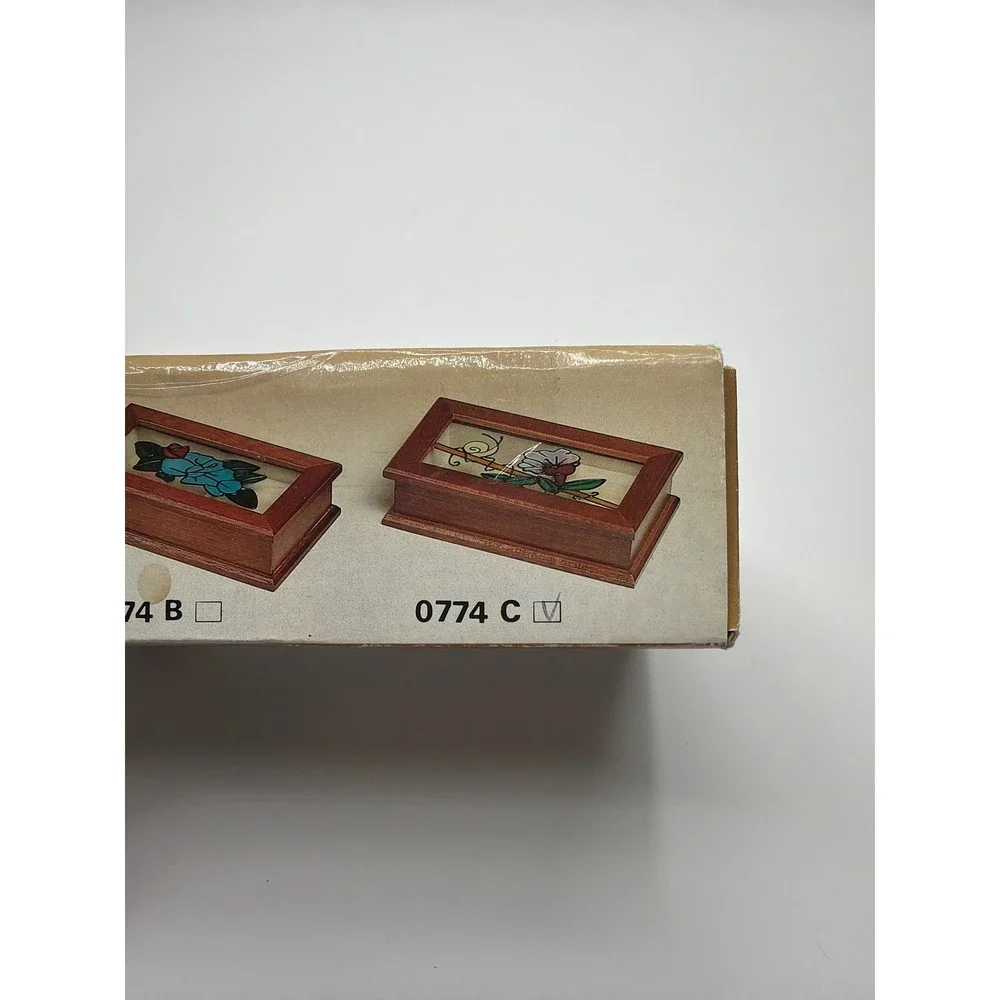 Kellerman Jewel Chest Wooden Hinged Lid Stained Glass Snail‎ Flower Art 0774